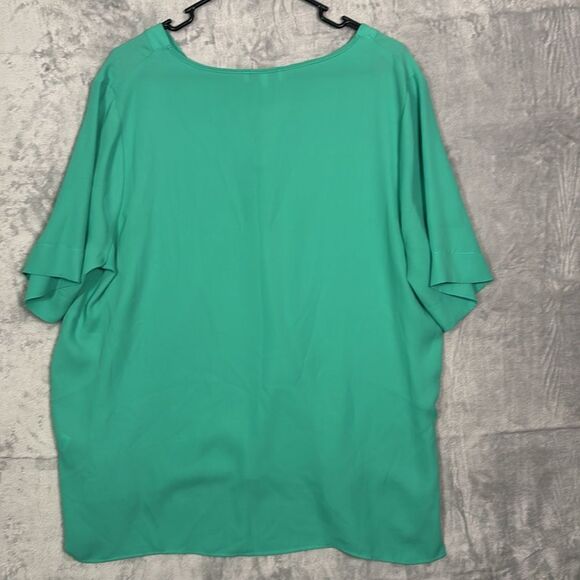 Papaya Weekend Green Lightweight Vneck Short Sleeved Blouse Top Size 18 - Picture 8 of 8